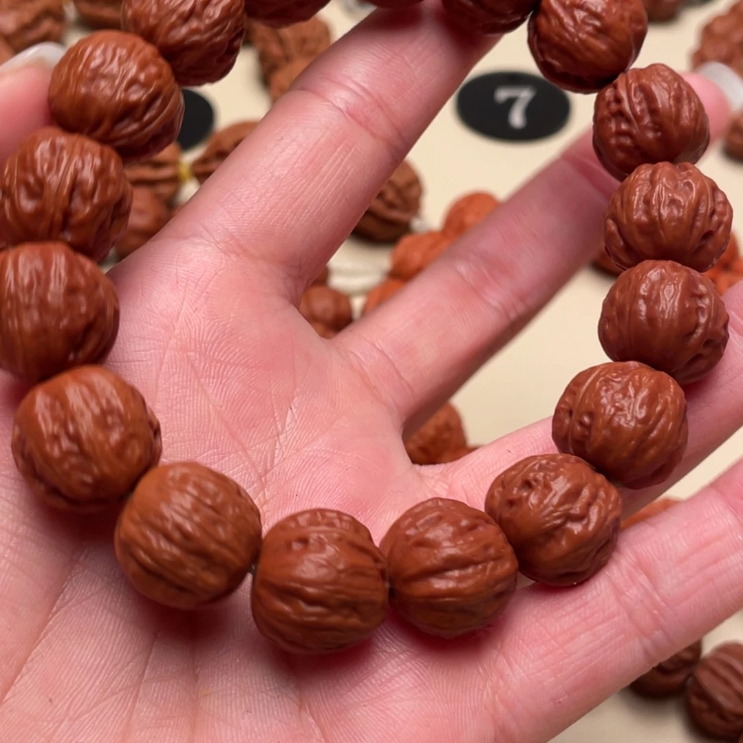 用***9文玩核桃吊坠方肚