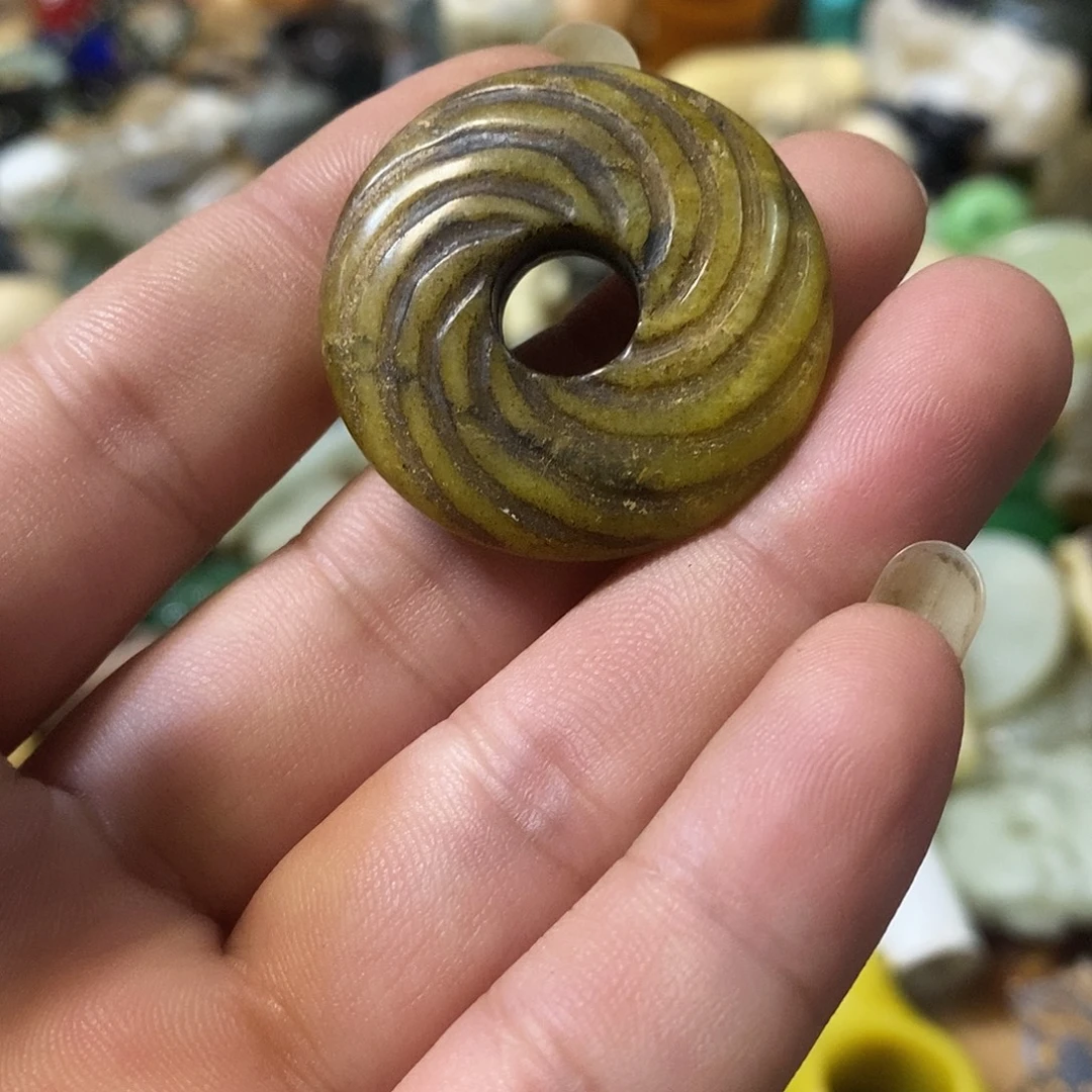 和田玉（糖玉）未镶嵌挂件