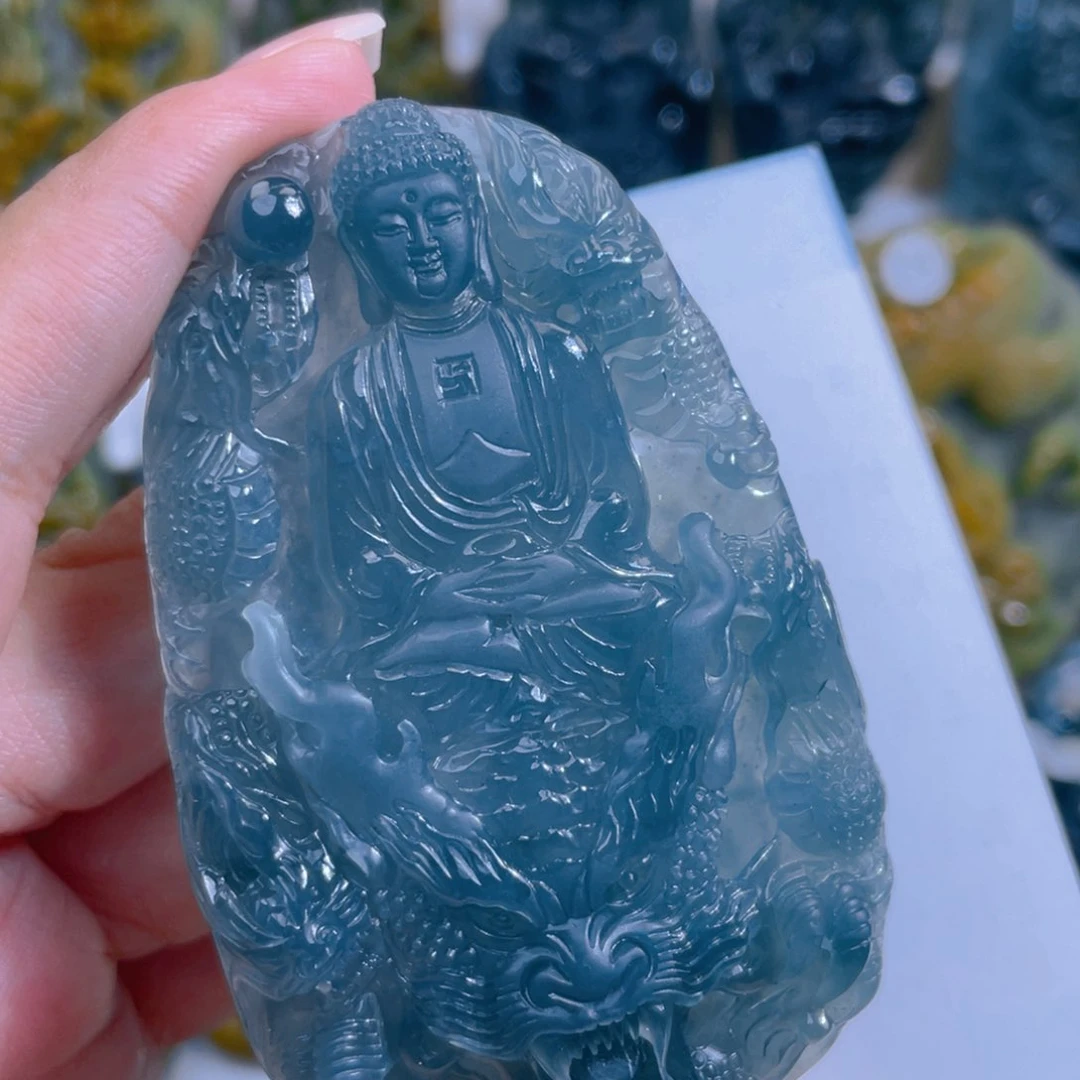 许***业翡翠未镶嵌颈饰翡翠