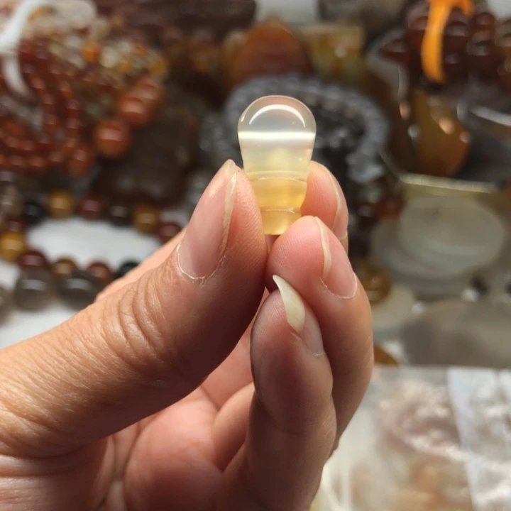 斧***手玛瑙/玉髓未镶嵌手链