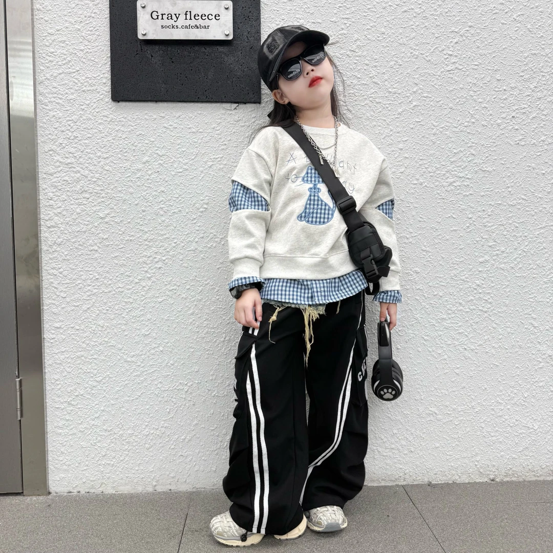 儿童秋季时髦设计感假两件格子拼接卫衣女孩街舞风工装卫裤潮