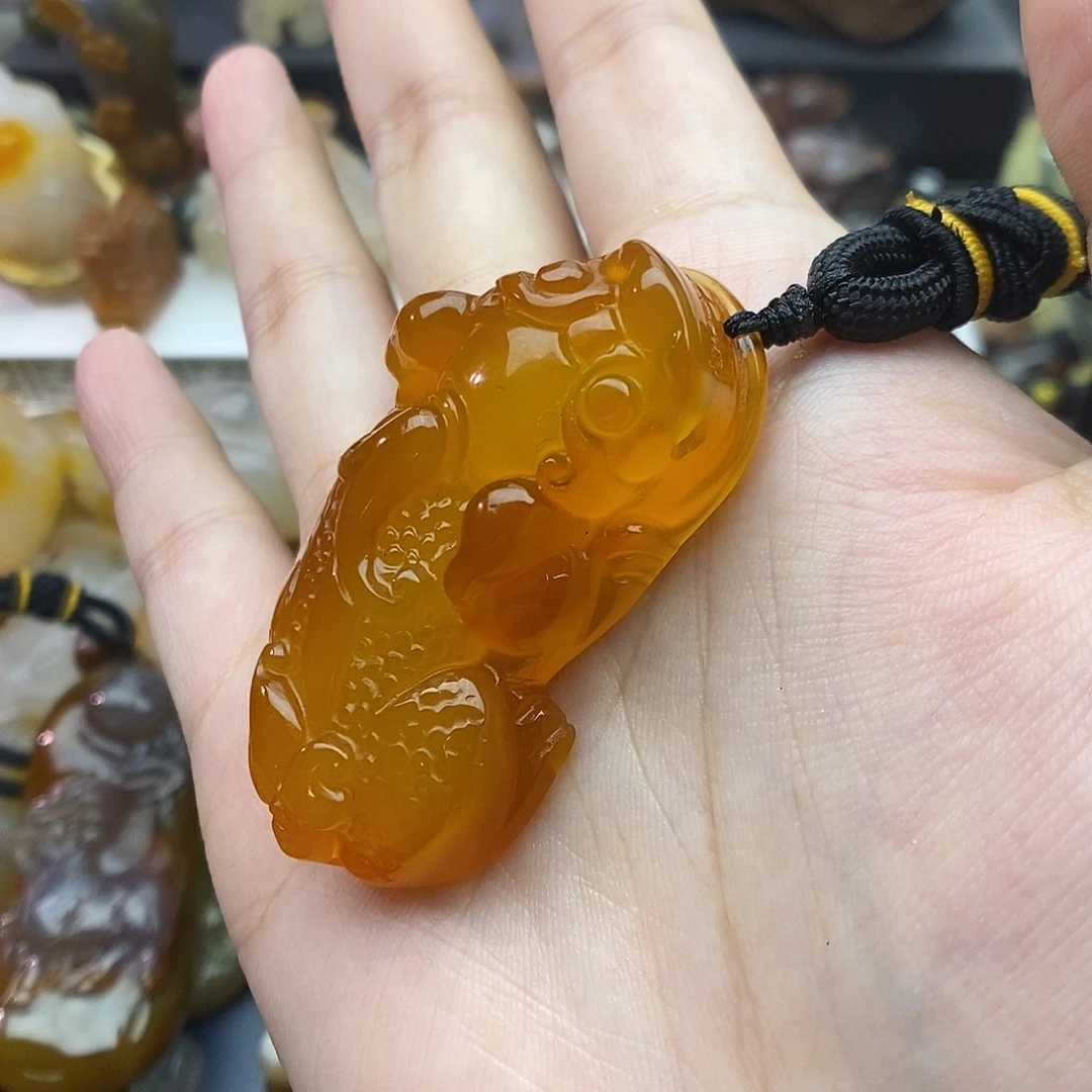 未镶嵌颈饰玛瑙/玉髓