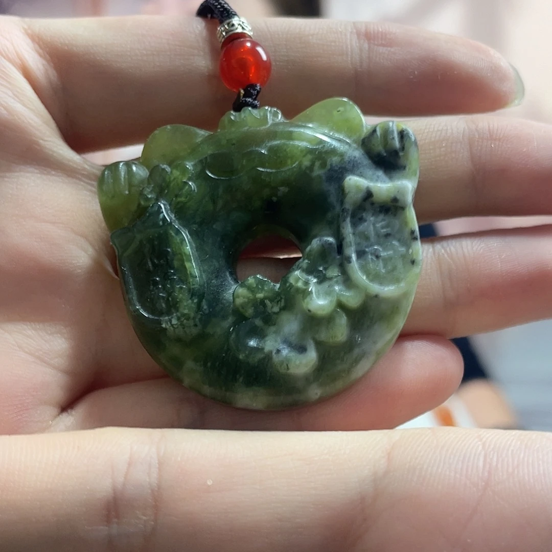 蛇纹石玉未镶嵌吊坠(赠链)