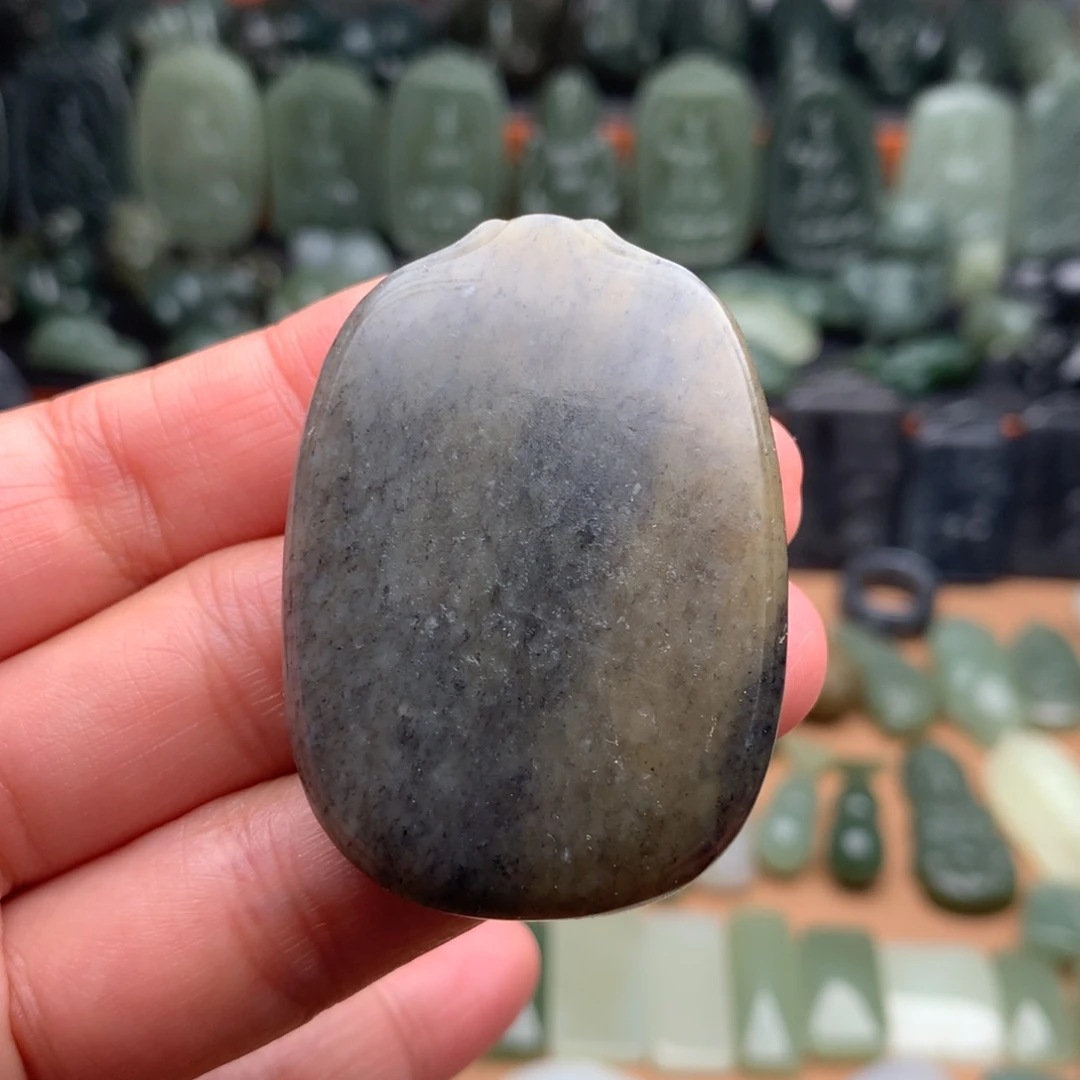 和田玉未镶嵌颈饰挂件20