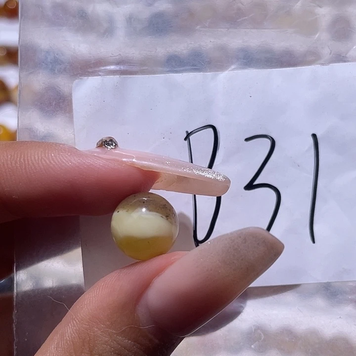 裸石琥珀未镶嵌11福利