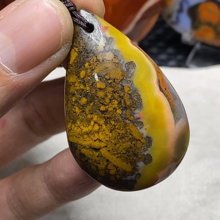 玛瑙/玉髓颈饰未镶嵌用****3