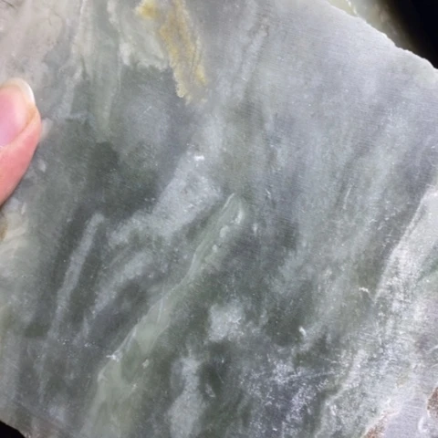 未镶嵌和田玉（糖玉）挂件