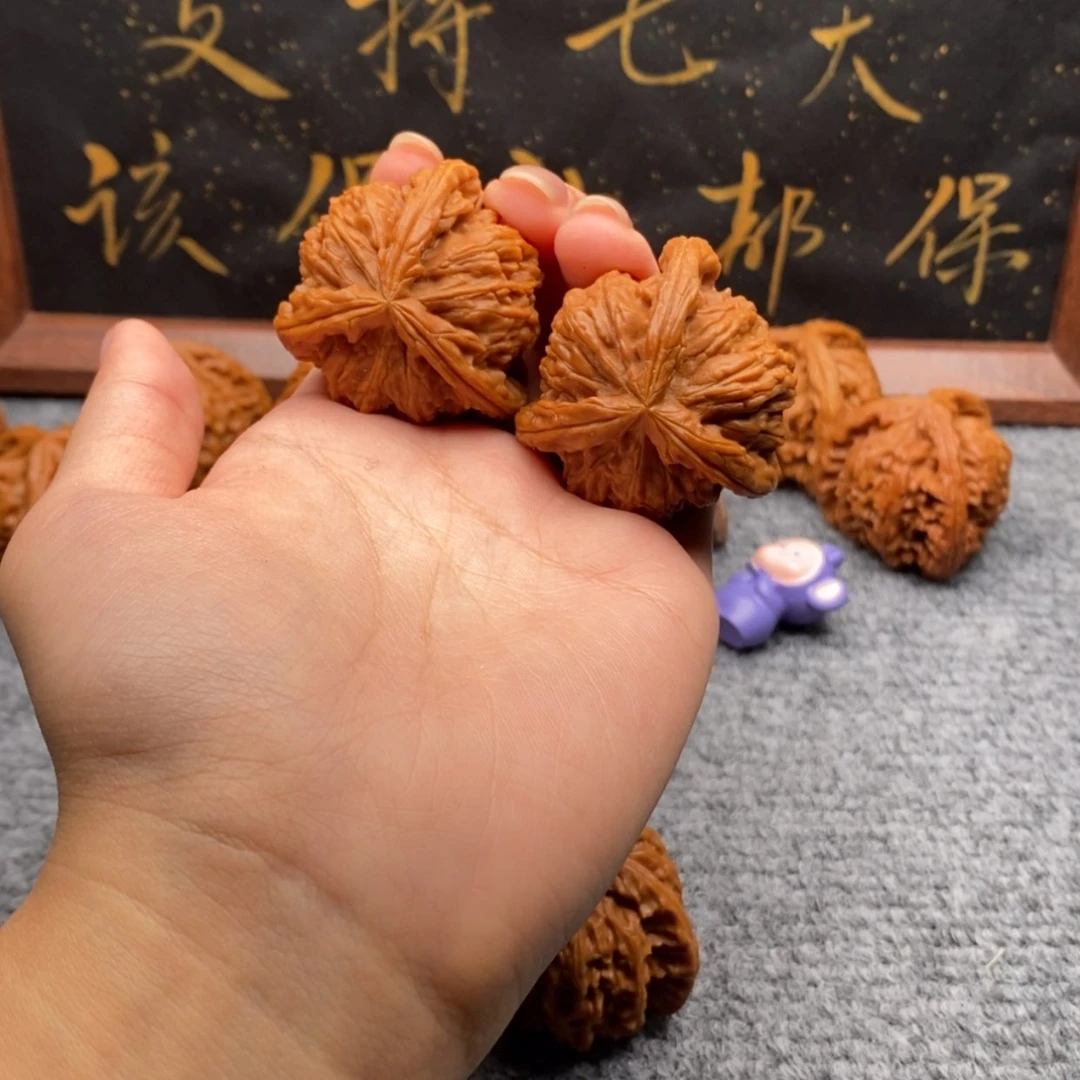【闪购商品】吊坠文玩核桃努****