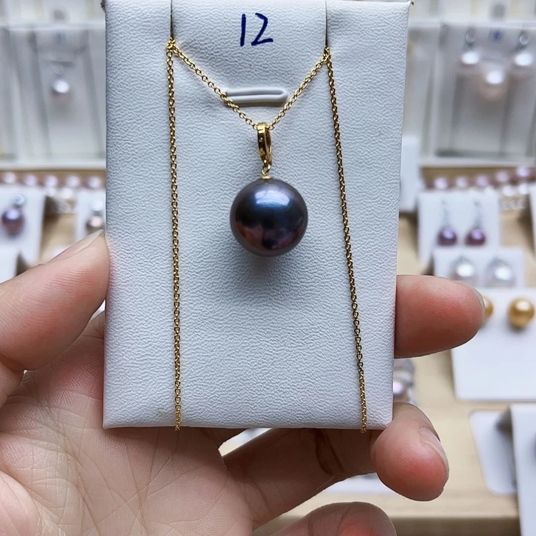 淡水珍珠颈饰18K金镶嵌粽*白13.3近正圆