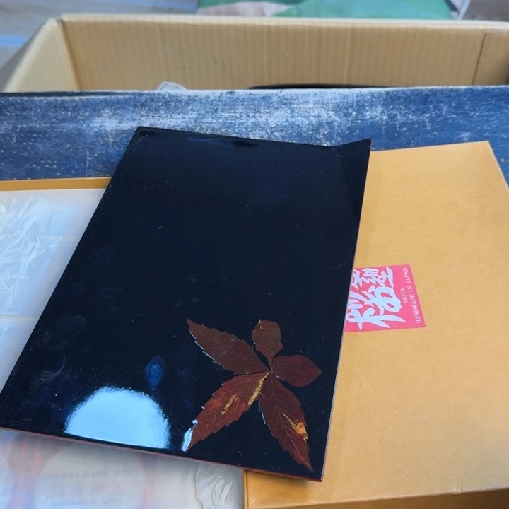 瓷片有划痕……哈哈哈哈哈哈哈