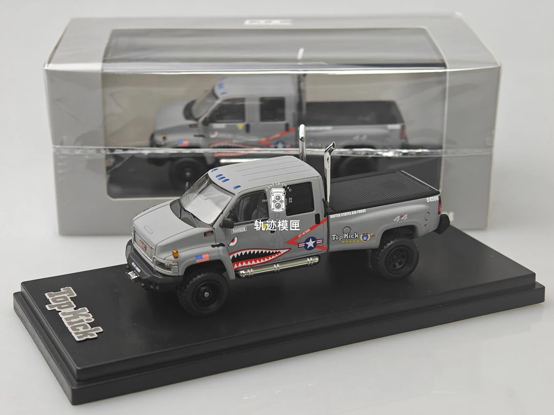 [现货]GOC GMC 皮卡 TOPKICK C4500 鲨鱼嘴 1/64 合金汽车模型