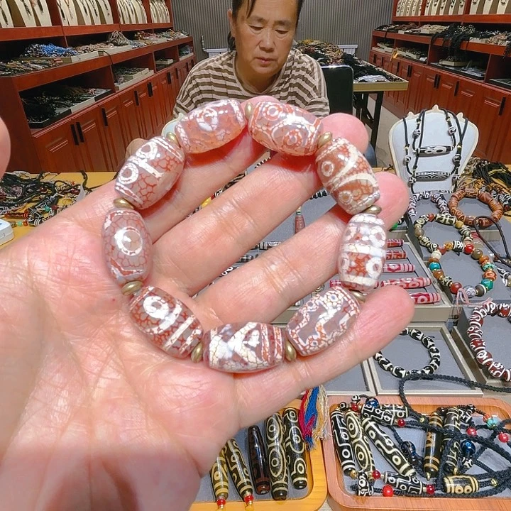 未镶嵌玛瑙/玉髓珠宝奇石