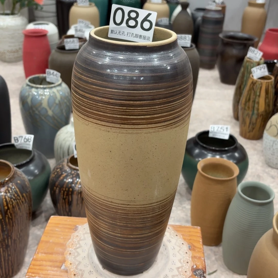 摆件瑕疵086 景德镇陶瓷花瓶高34口9