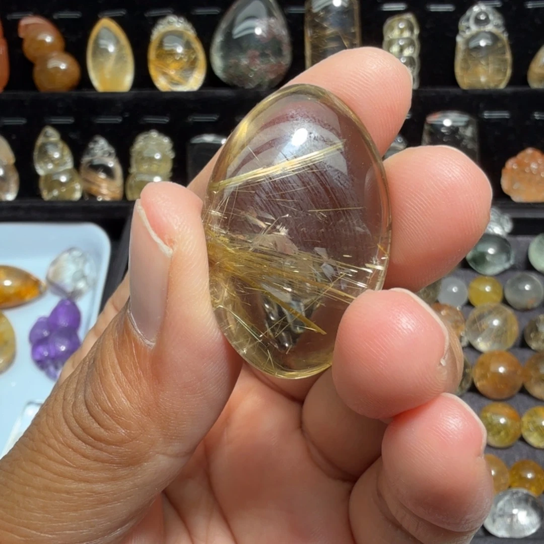 卡***粒未镶嵌颈饰水晶水晶