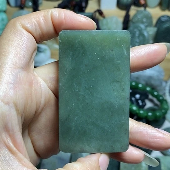 未镶嵌和田玉（糖玉）珠宝半成品