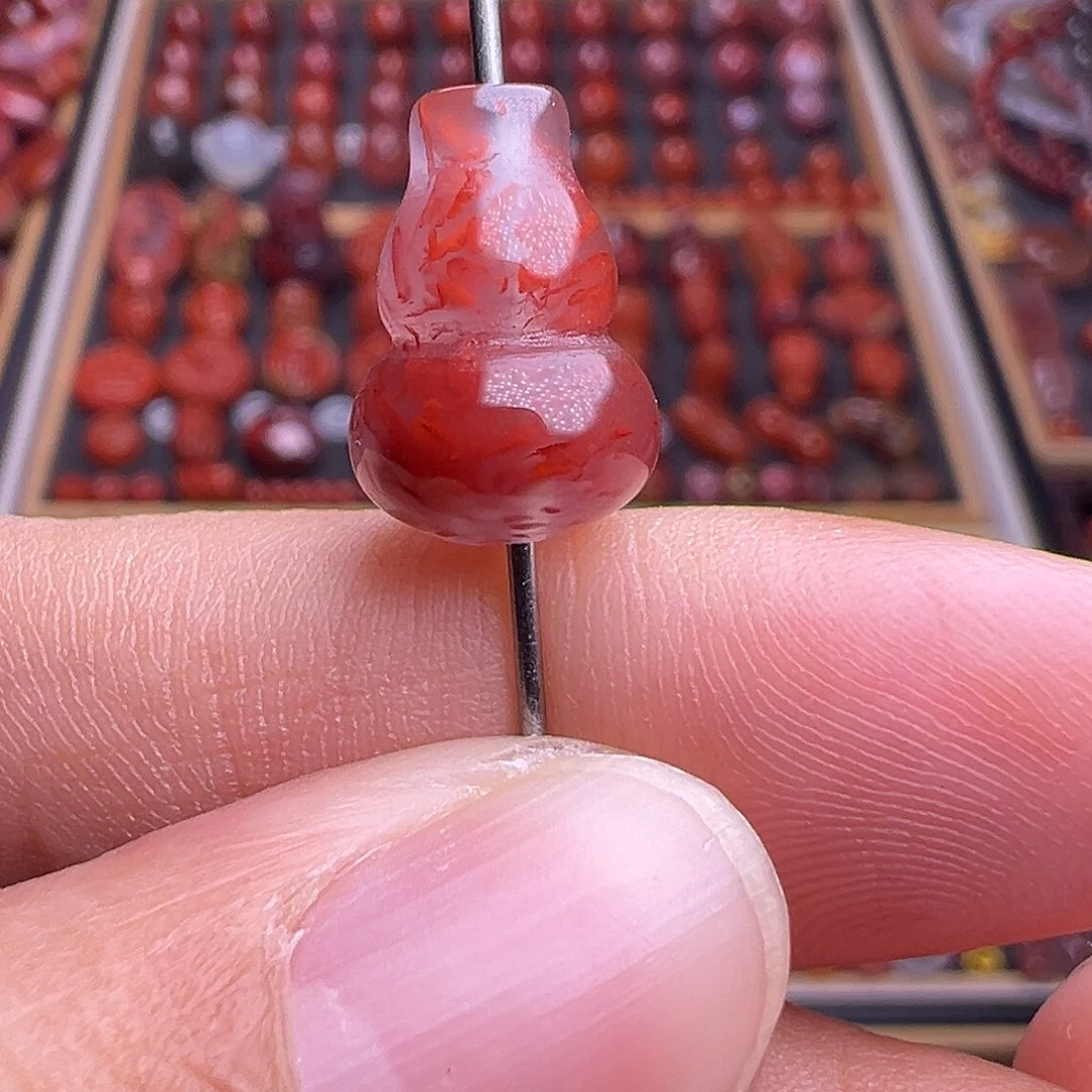 南红玛瑙未镶嵌珠宝奇石火焰飘葫芦：9.5Ｘ高13.7mmm