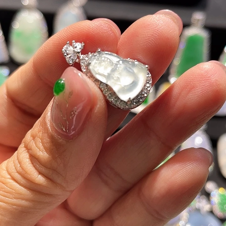 翡翠银S925镶嵌颈饰