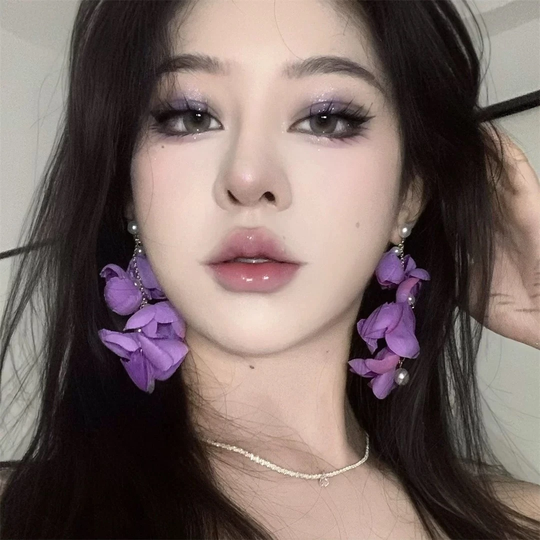 2025新款紫色花瓣长款耳钉女度假风海边拍照耳饰小众感耳环潮