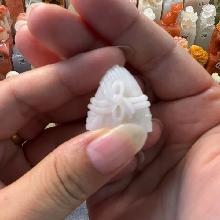昌化石印石R*修不规则印面包刻字