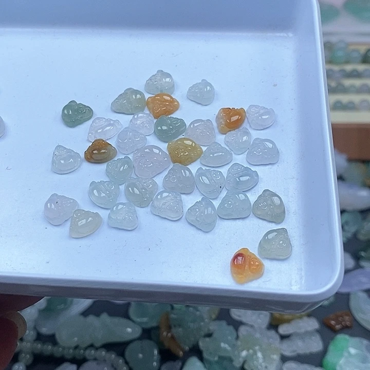 吊坠(不含链)未镶嵌翡翠一个25