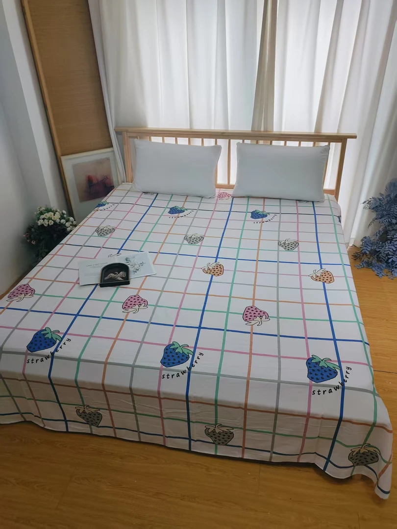 沐彩云棉双人床单250*250微瑕～草莓格Y311