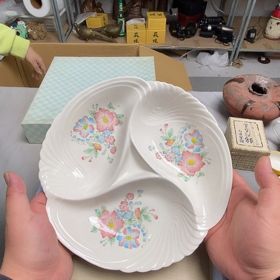 盘子默认微瑕不退不换看好在拍