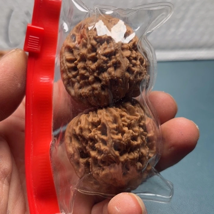 狠***單文玩核桃吊坠文玩核桃文玩核桃