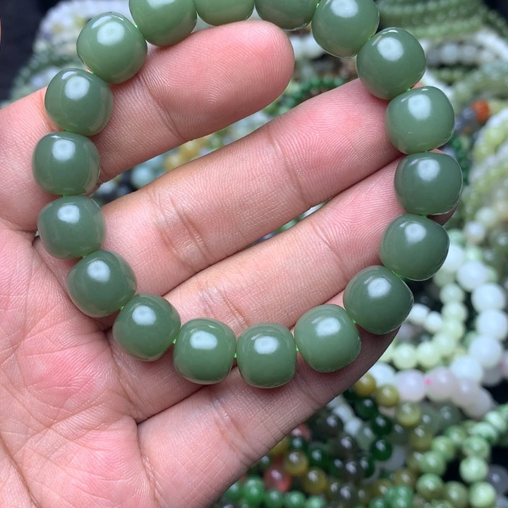 和田玉未镶嵌手串