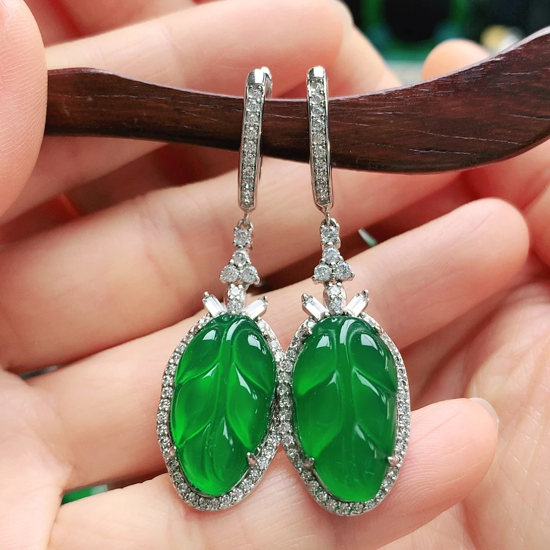 玛瑙/玉髓银S925镶嵌耳钉