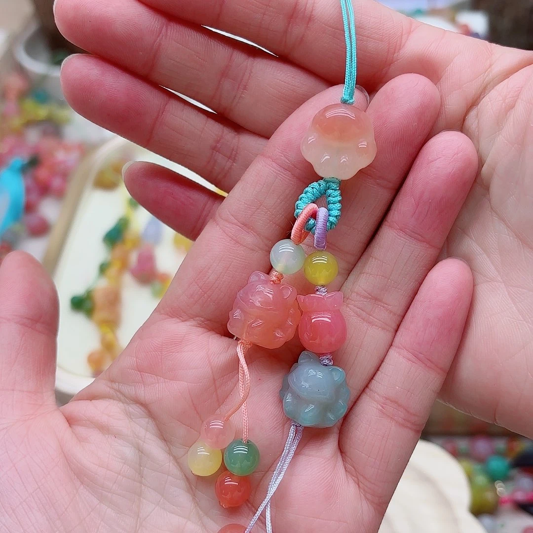 玛瑙/玉髓挂件未镶嵌'****'盐源112