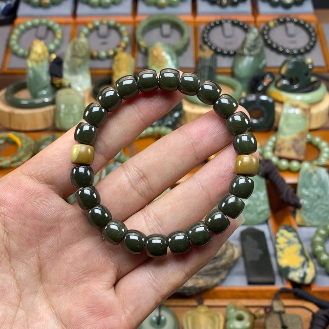 未镶嵌手链岫岩老玉（透闪石质玉）
