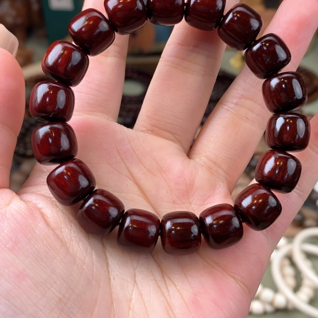 檀香紫檀（小叶紫檀）手串/手链泥料鸡血红1112