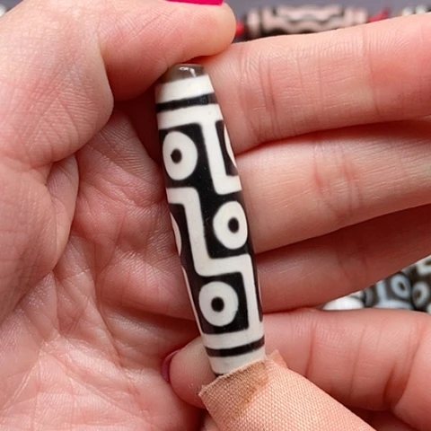 玛瑙/玉髓颈饰未镶嵌康*傅