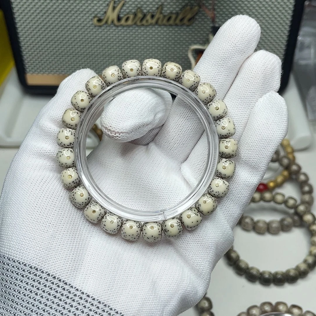 太***店手串星月菩提9mm瓷白大眼