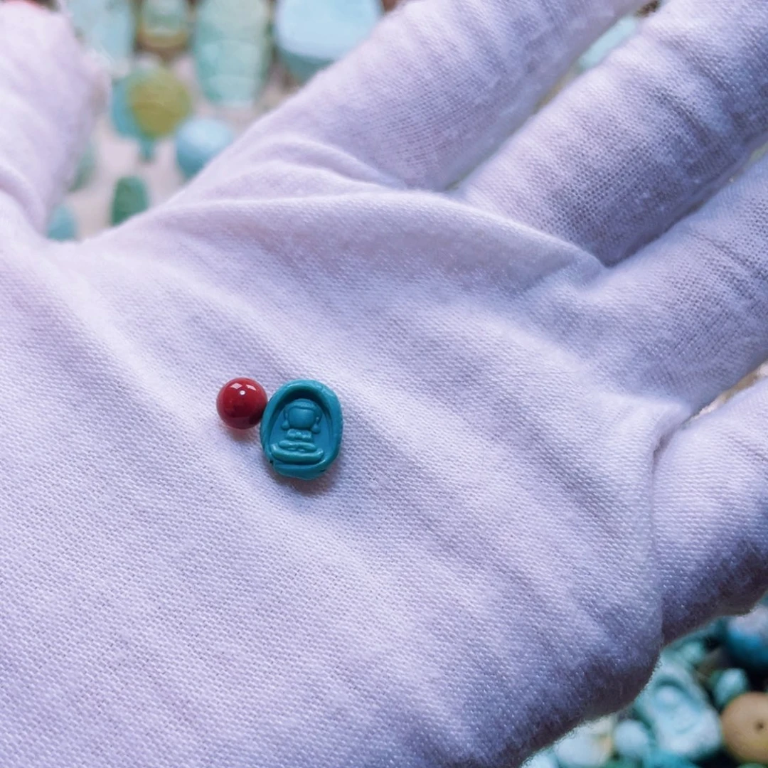 南红玛瑙配饰未镶嵌