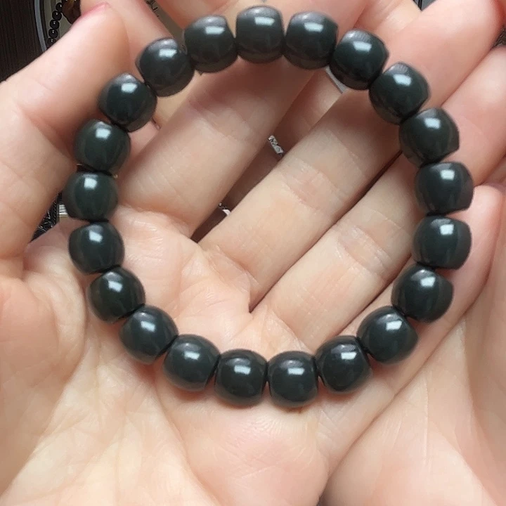 和田玉（墨玉）未镶嵌颈饰卡10直切黑青一细