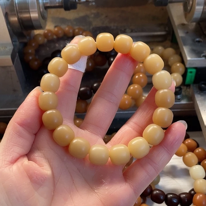 得***缘吊坠菩提根/象牙果