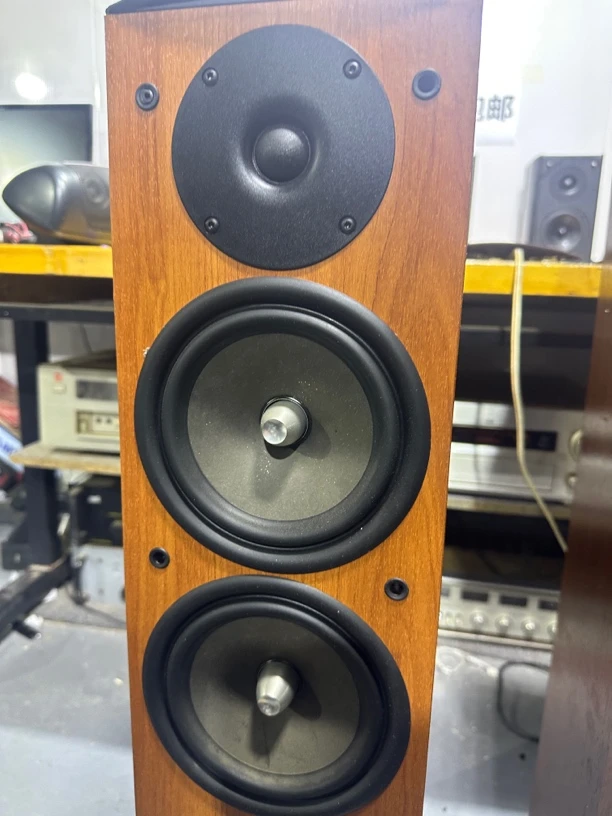 9新 JAMO/尊宝 落地音箱 不支持七天无理由退货 运费自理