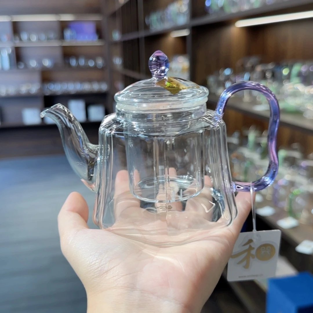 禾器锦瑞壶浅紫色。