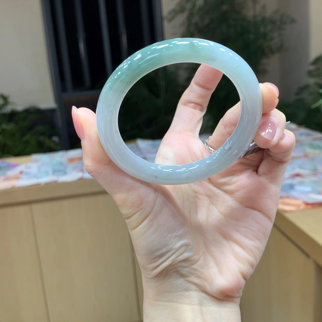 未镶嵌手镯翡翠不退不换