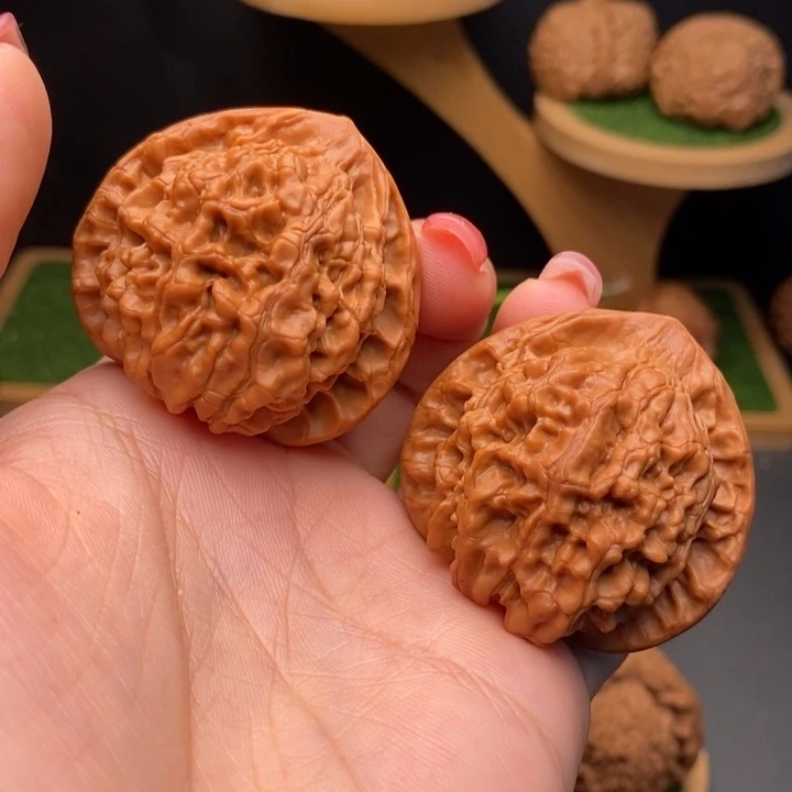 B***s文玩核桃把件官帽