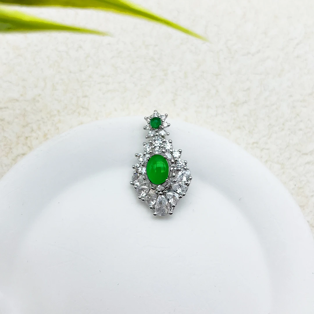 翡翠吊坠无镶嵌天然翡翠时尚轻奢吊坠（尺寸6X7mm）~AZD1102
