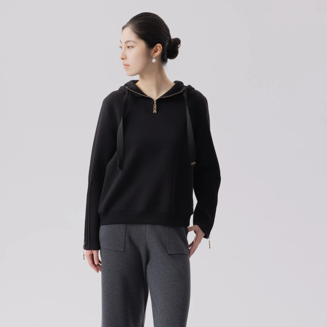 2025秋冬新款慵懒风连帽女黑色V领长袖宽松显瘦高级感卫衣