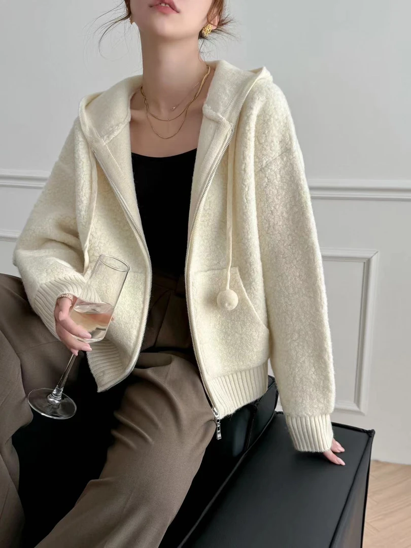 1212-03   女款休闲百搭全绵羊毛外套  XJ   3502