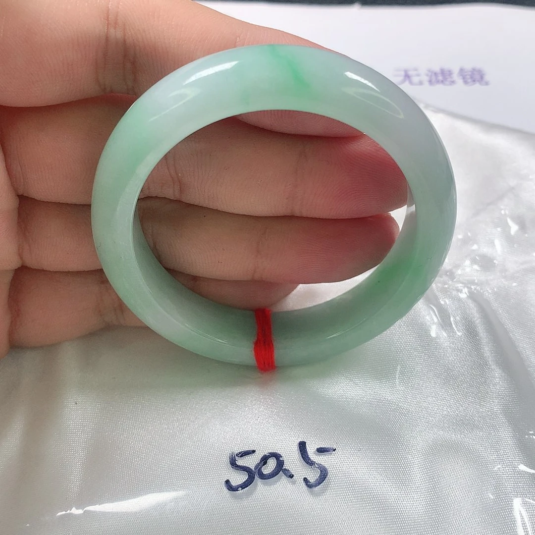 翡翠手镯未镶嵌365号