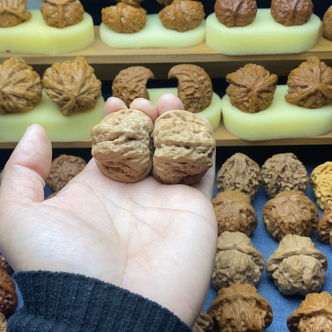 39福利蛤蟆头文玩核桃