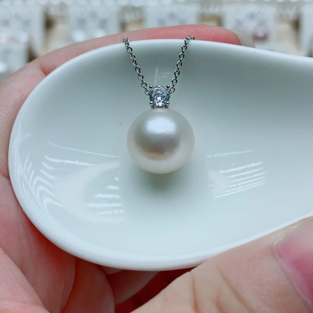 淡水珍珠吊坠(赠链)银S925镶嵌12.3mm