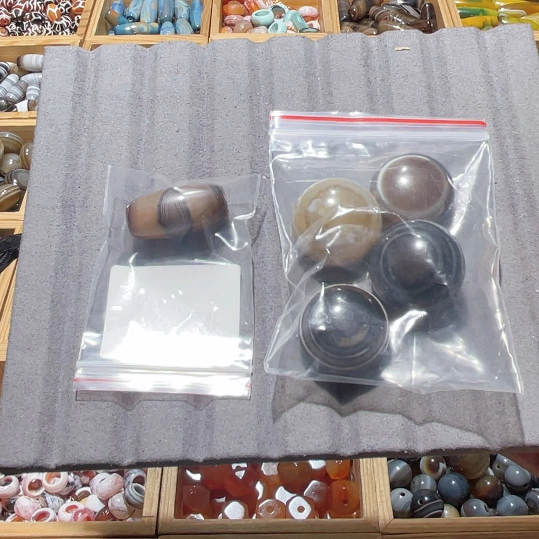 玛瑙/玉髓未镶嵌珠宝半成品