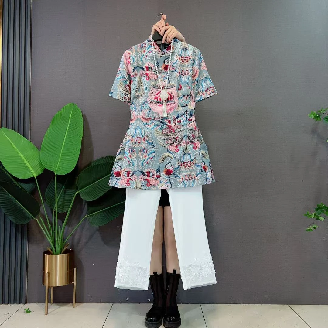 欧货新中式碎花t恤女设计感复古盘扣侧开叉中长国风上衣+花边裤套