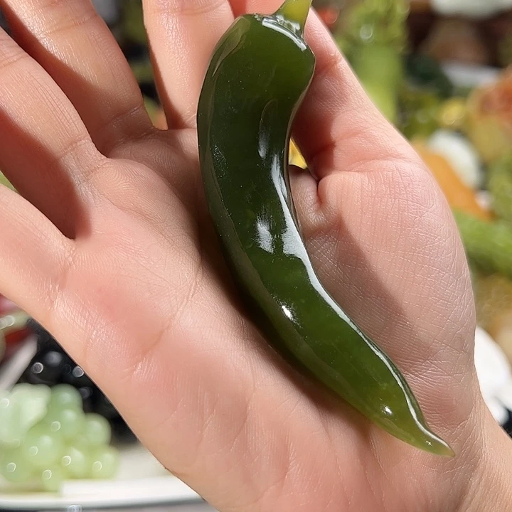 我***化未镶嵌蛇纹石玉珠宝奇石